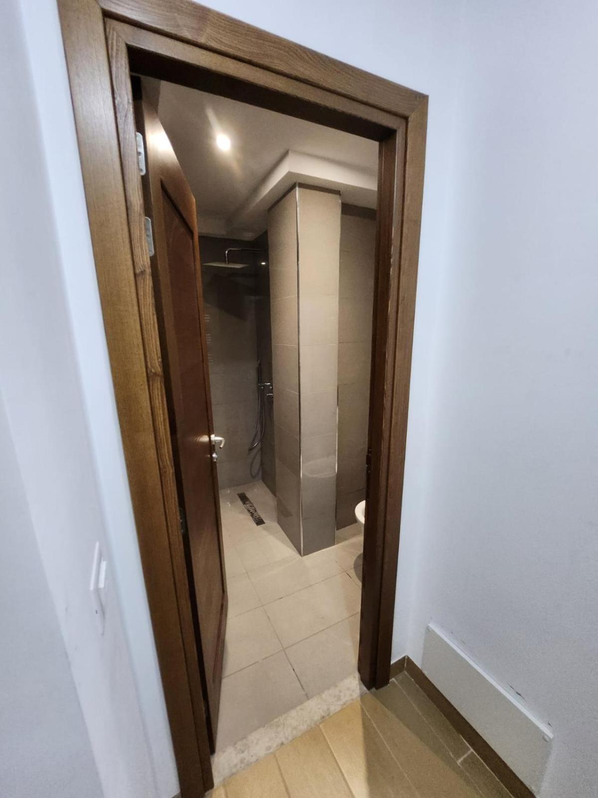 Elegant S1 Meuble Garde A Ariana -Tunis Apartment Exterior foto